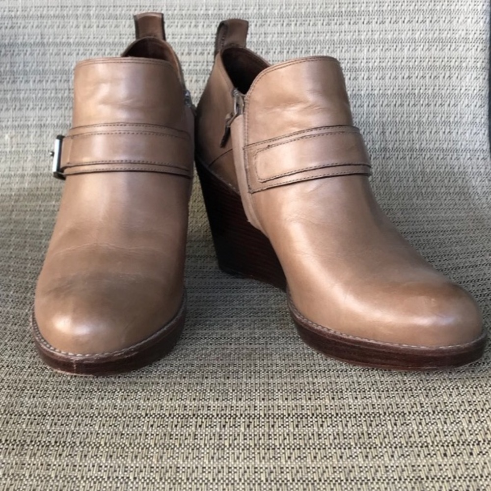 Cole Haan Wedge Leather Ankle Bootie Zip Shoe Tan Brown Size 8 1/2 B